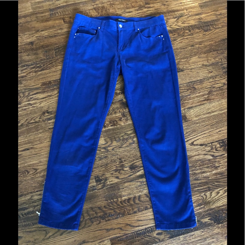 White House Black Market Capri’s Size 14